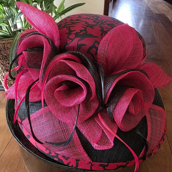 NIB‎ Champagne Italy Red And Black Vnt Derby Church Special Occasion Hat - Picture 2 of 5